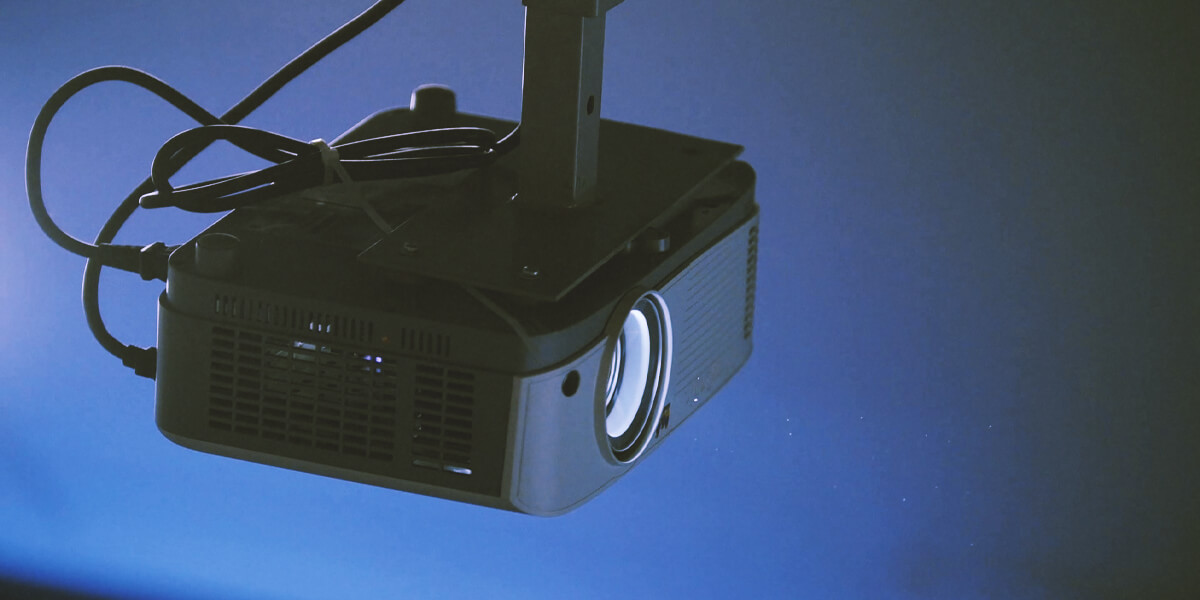 Tips to choose projectors for business